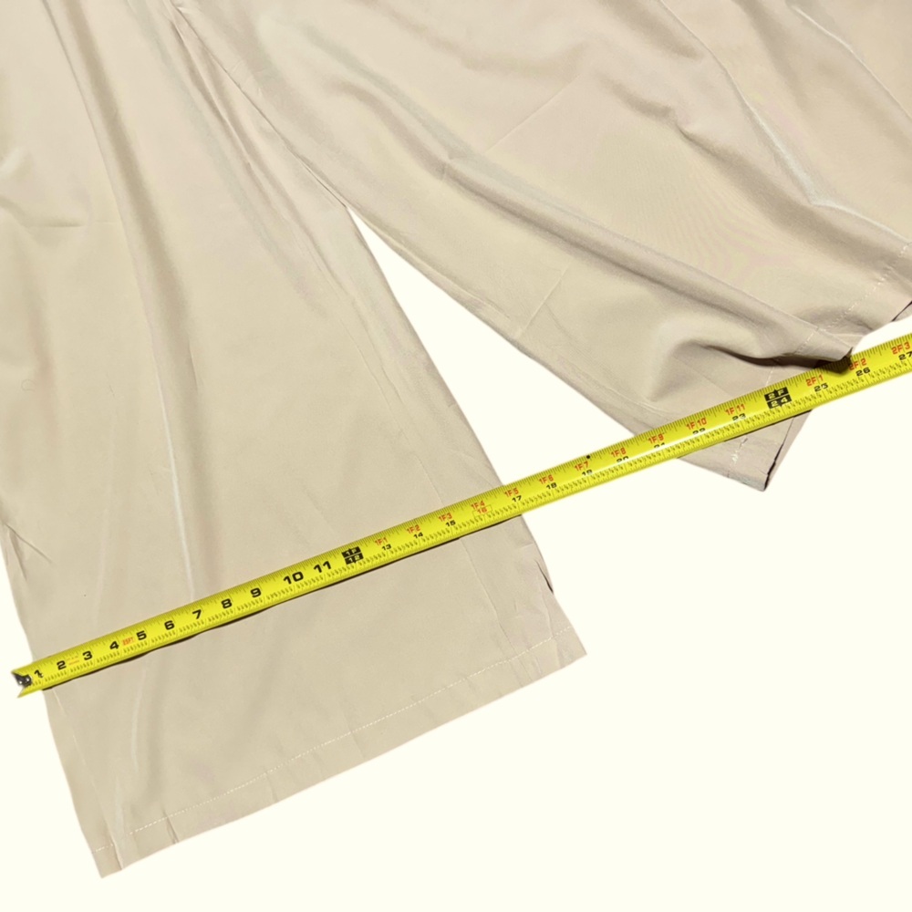 Colombian long beige bodysuit wide leg sleeveless v-neck size m - Picture 6 of 14